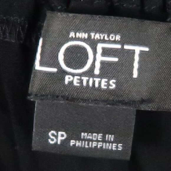 ANN TAYLOR LOFT BLACK SHORT SLEEVE ROUND NECK ROMPER WITH DRAWSTRING WAIST - Picture 2 of 10